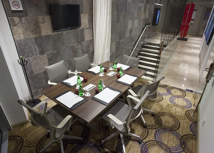 The Paragon Santa Fe By Accor 5*